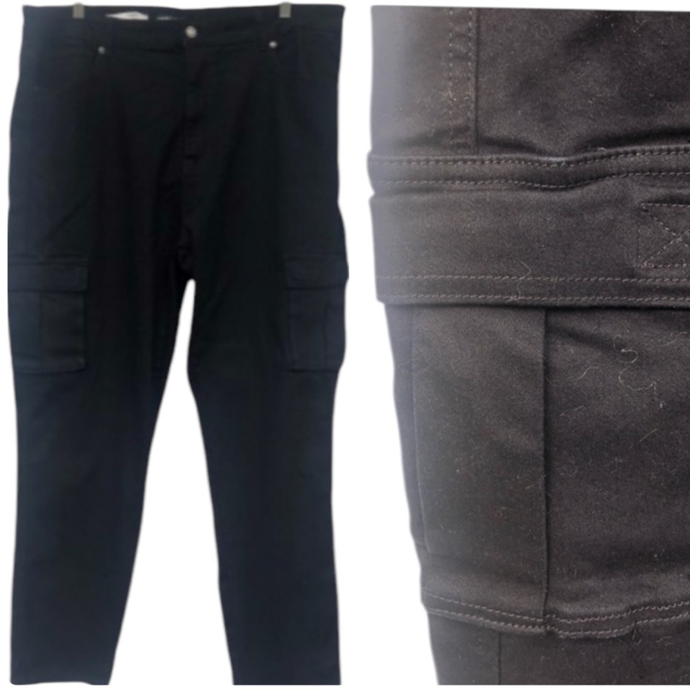 NWT Sweet Look Cargo Jeans 24